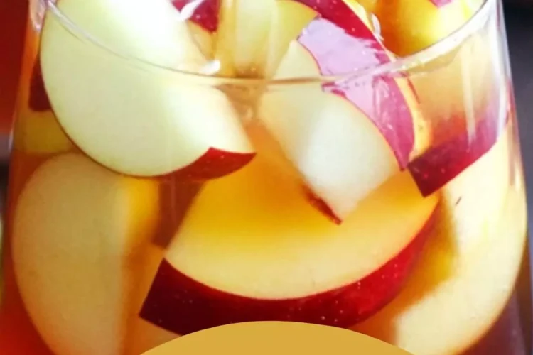 moscato apple cider sangria