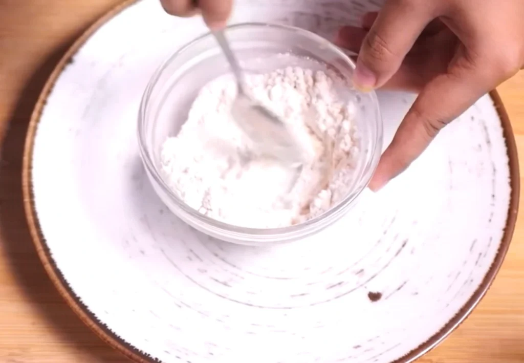 Arby's Onion Petals Recipe-Season the Flour